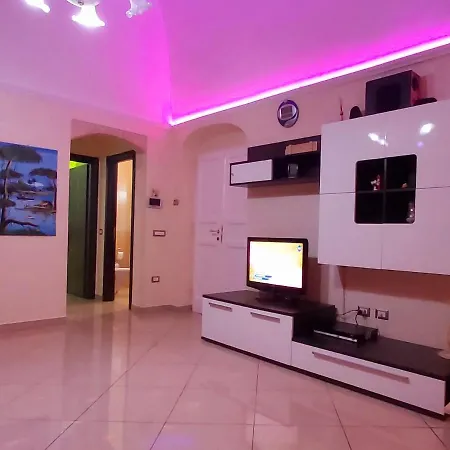 Interno 13 Apartament * Spinazzola